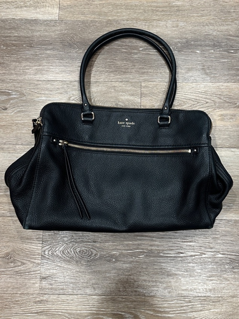 Like New! kate spade Black Pebbled Leather Dual-Handle Tote with Front Zip
